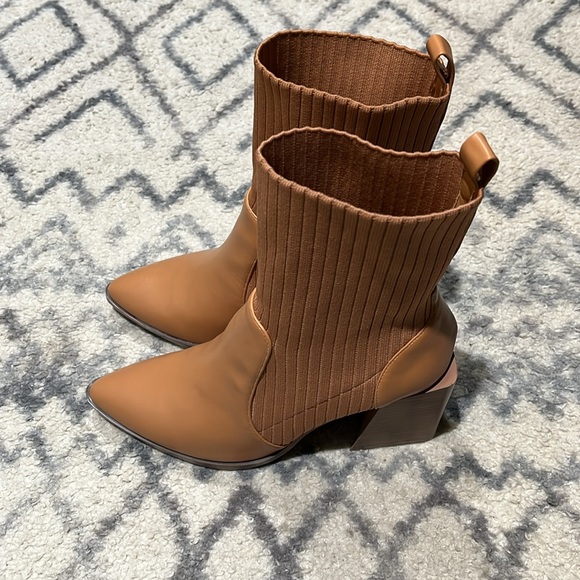 Brown Boots - Picture 2 of 6